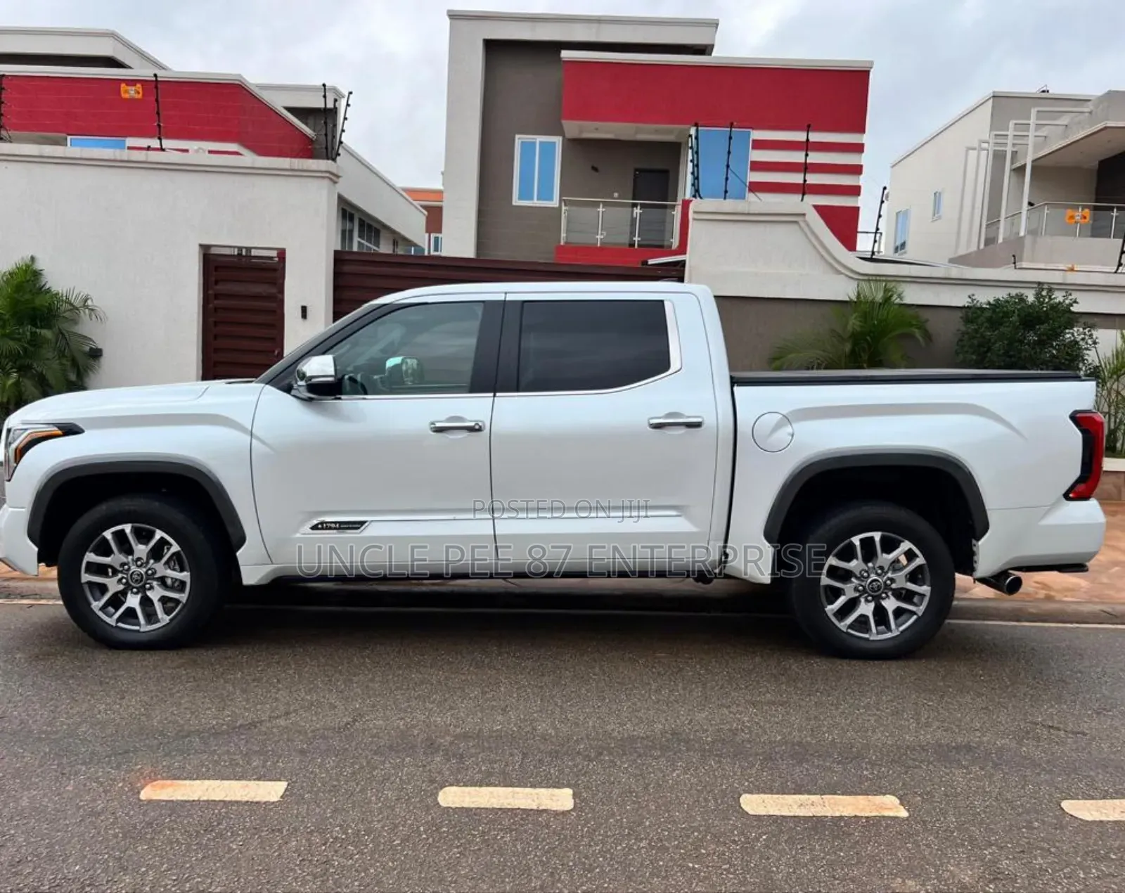 Toyota Tundra 1794 Edition CrewMax 6.5' Bed 2024 White