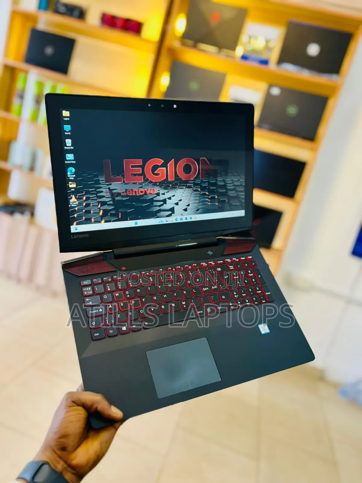 Lenovo Legion Y7000P IRX9 Gaming Laptop 16GB Intel Core I5 SSD 256GB