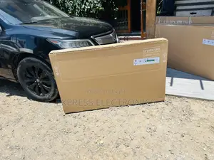 Slim Dynamic Uhd Smart Samsung 55”Cu8000