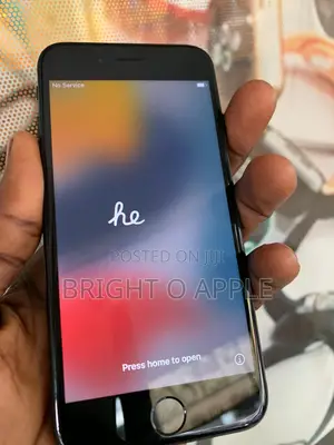 New Apple iPhone 7 32 GB Black