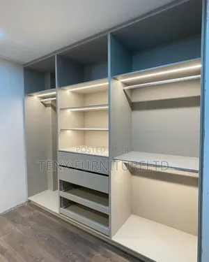 Wardrobe (Inbuilt /Stand Alone)