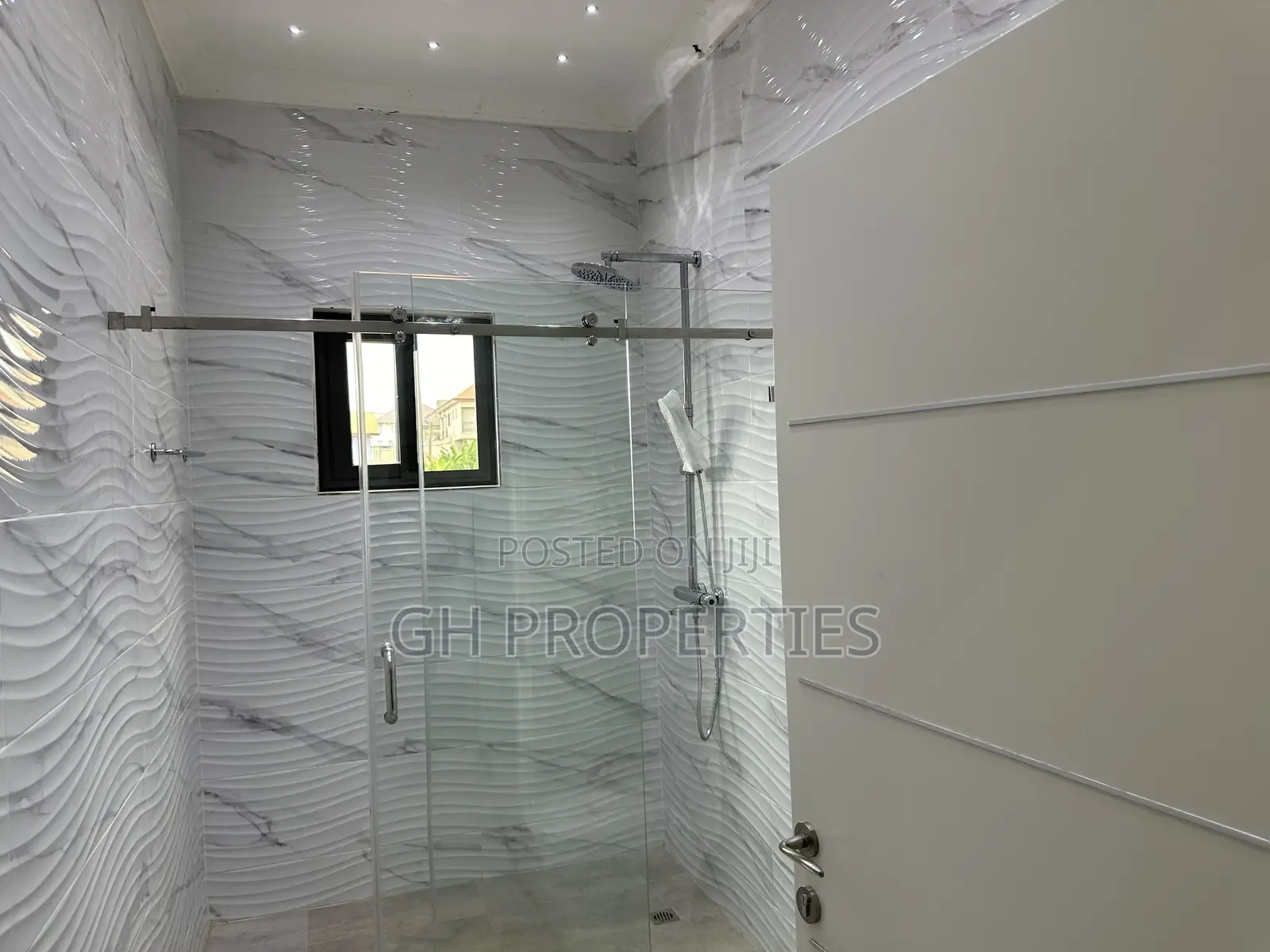 Furnished 4bdrm House in Kwadaso Hilltop., Kumasi Metropolitan