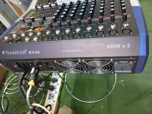 Soundcraft 8-Channel Mixer Amplifier