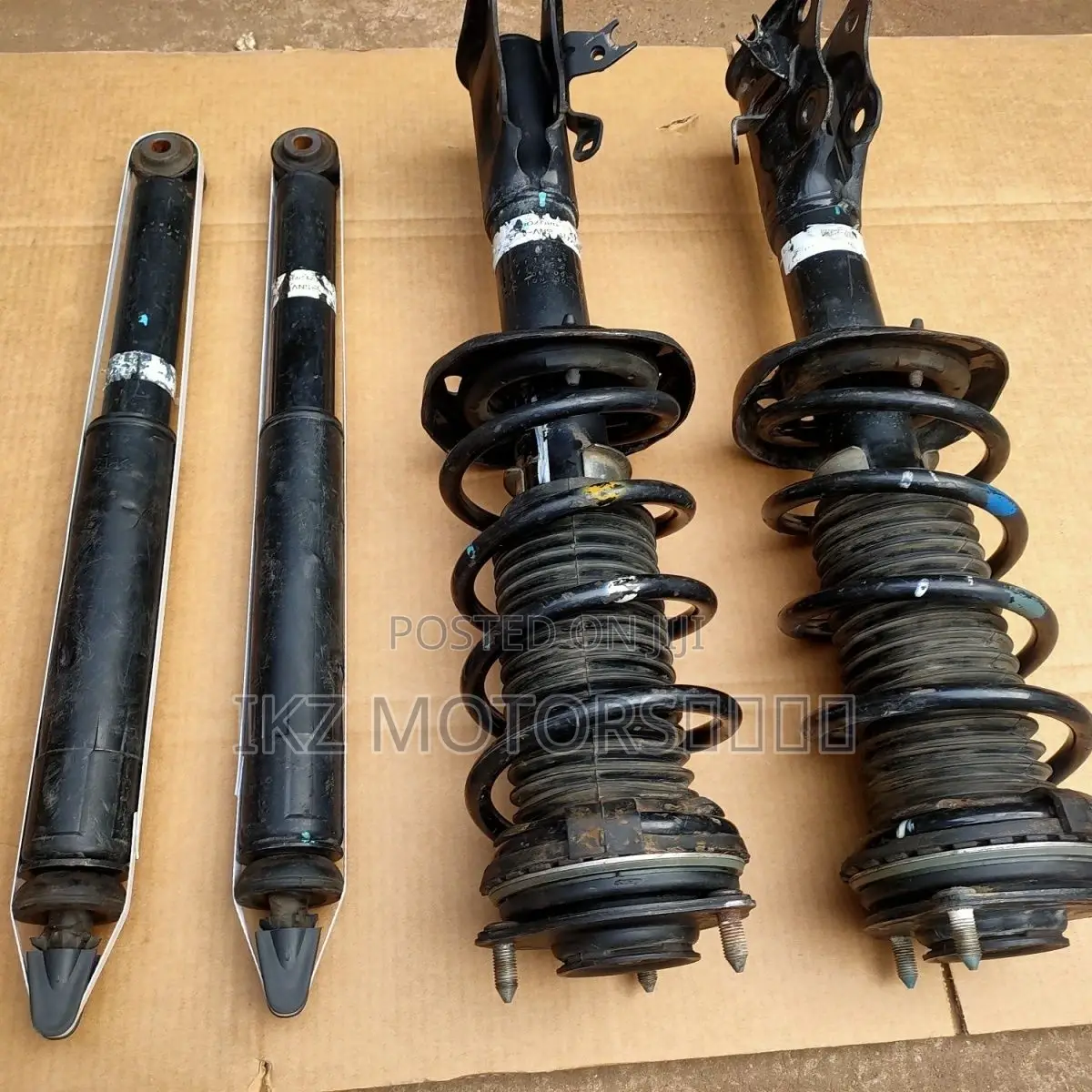 Honda Civic 08-15 Front Shocks