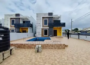 5bdrm House in East Legon for sale