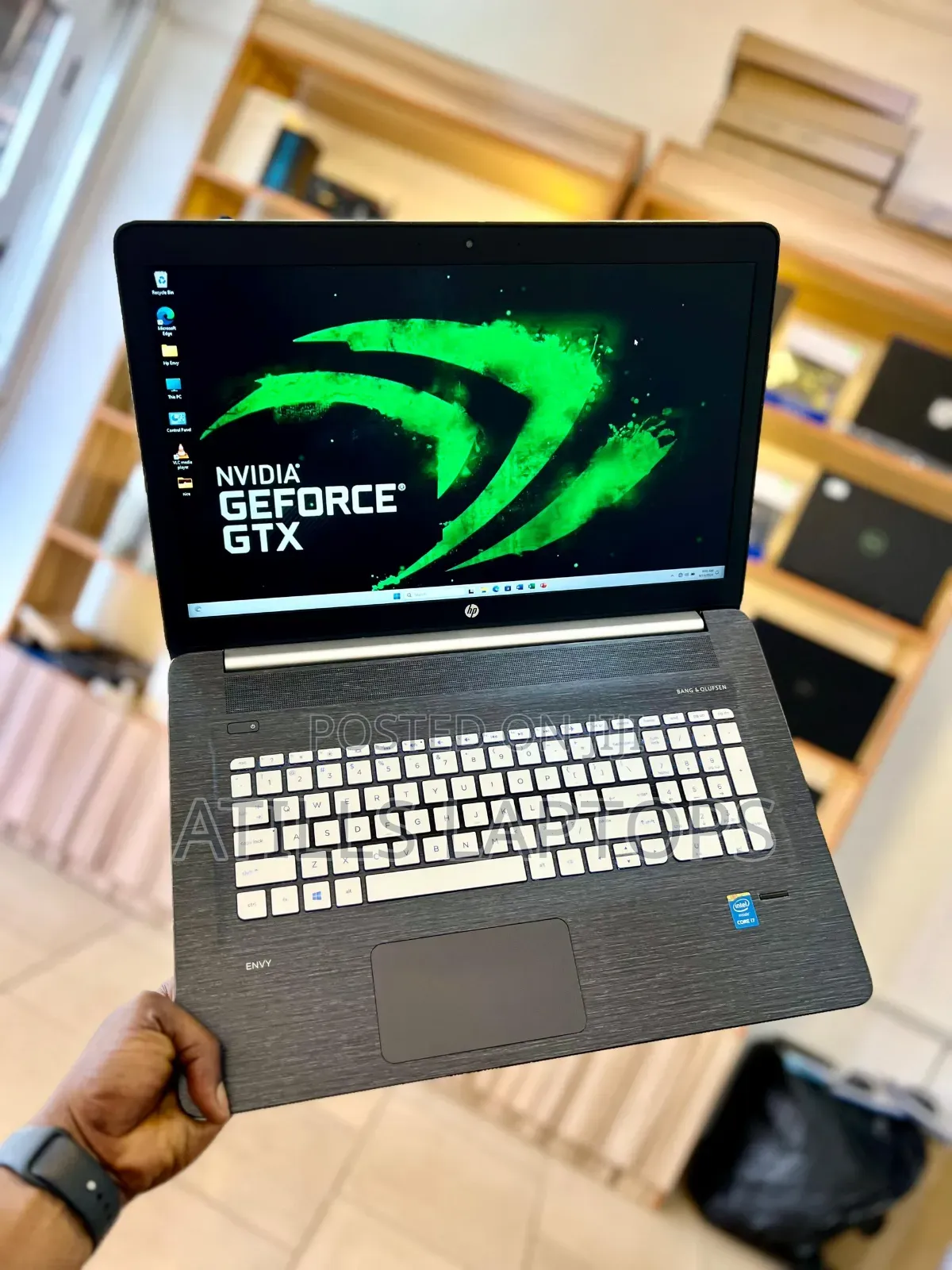 Laptop HP Envy 17 16GB Intel Core I7 SSD 256GB