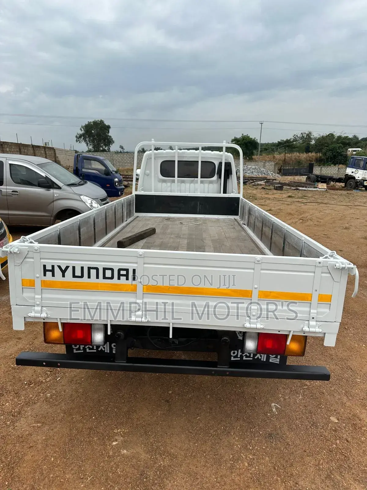 2003 Kia Pamax. New Arrivals