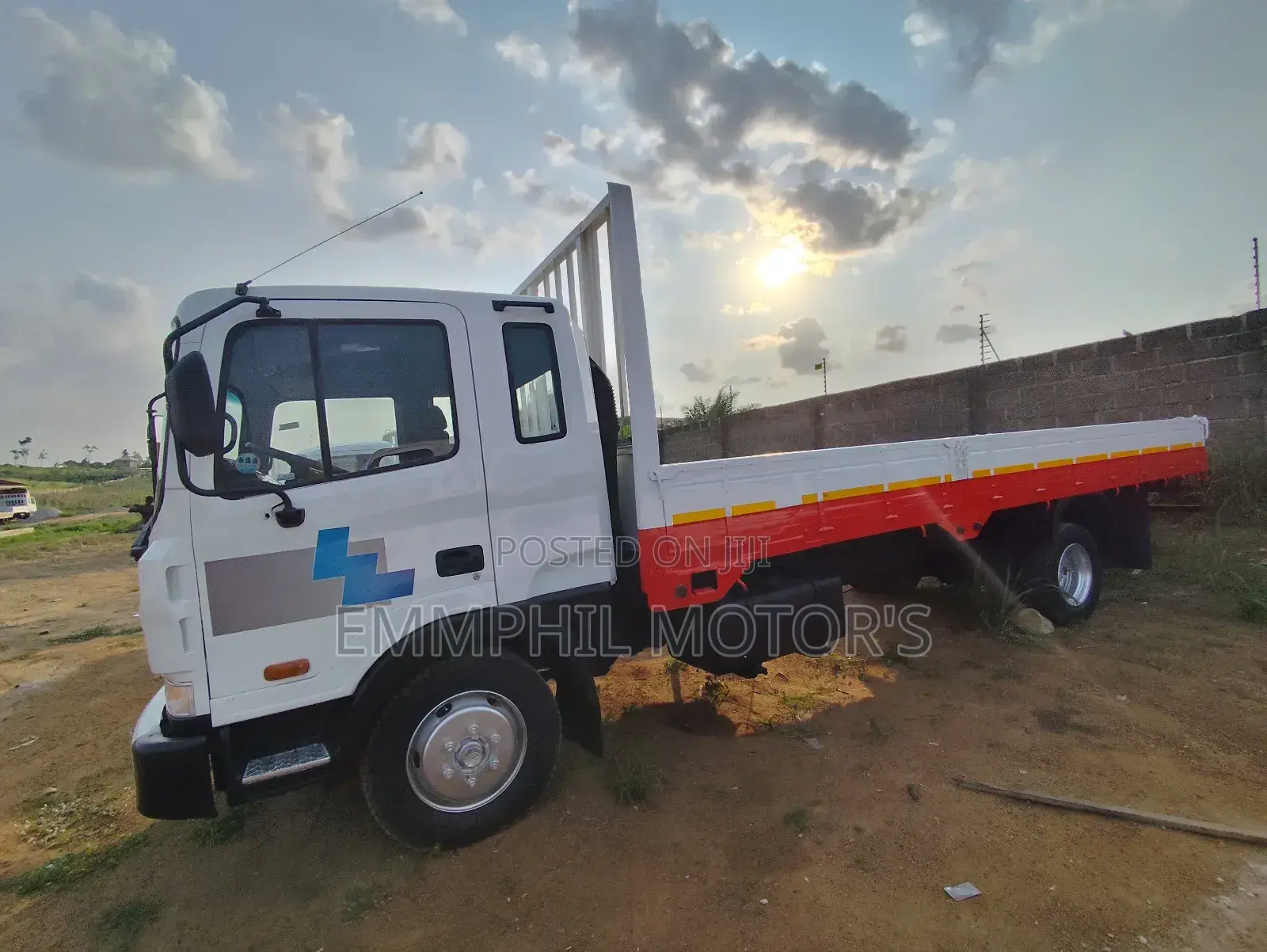 2015 Hyundai 5ton. New Arrivals.