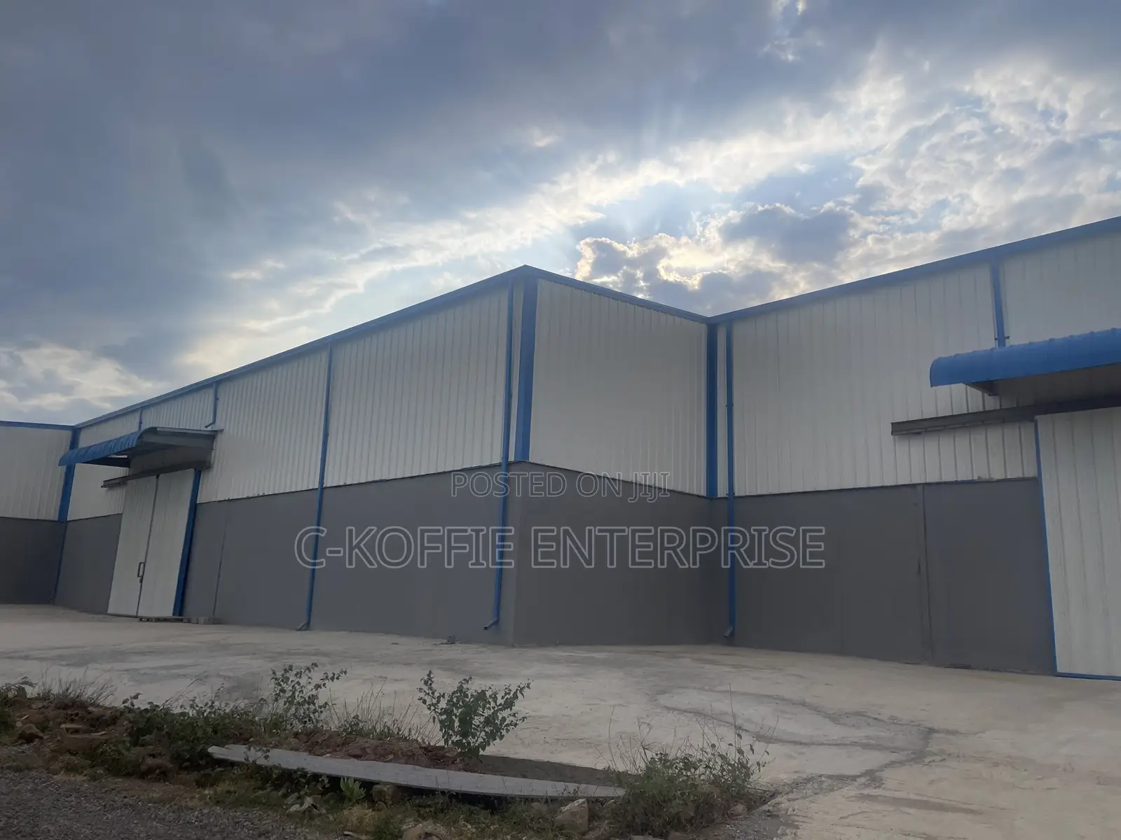 2700 SQM Warehouse at Tema-Kpong 4 Rent