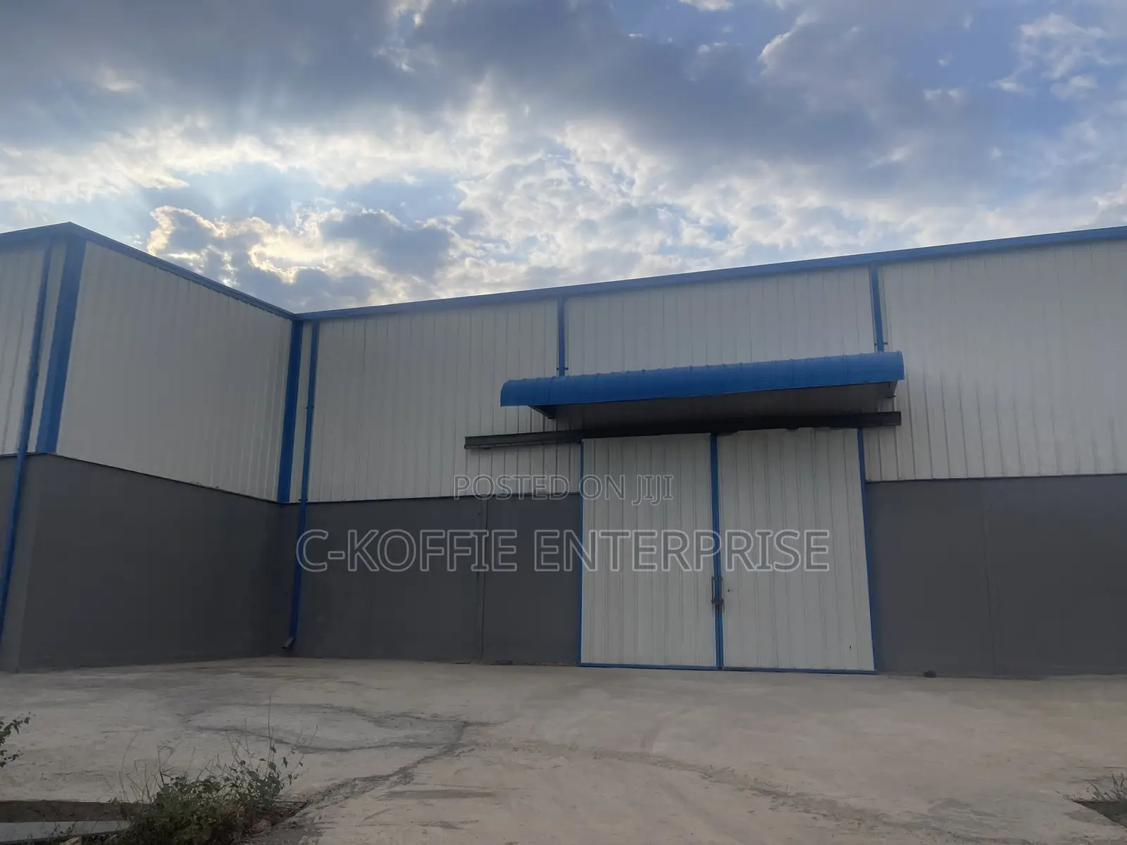2700 SQM Warehouse at Tema-Kpong 4 Rent