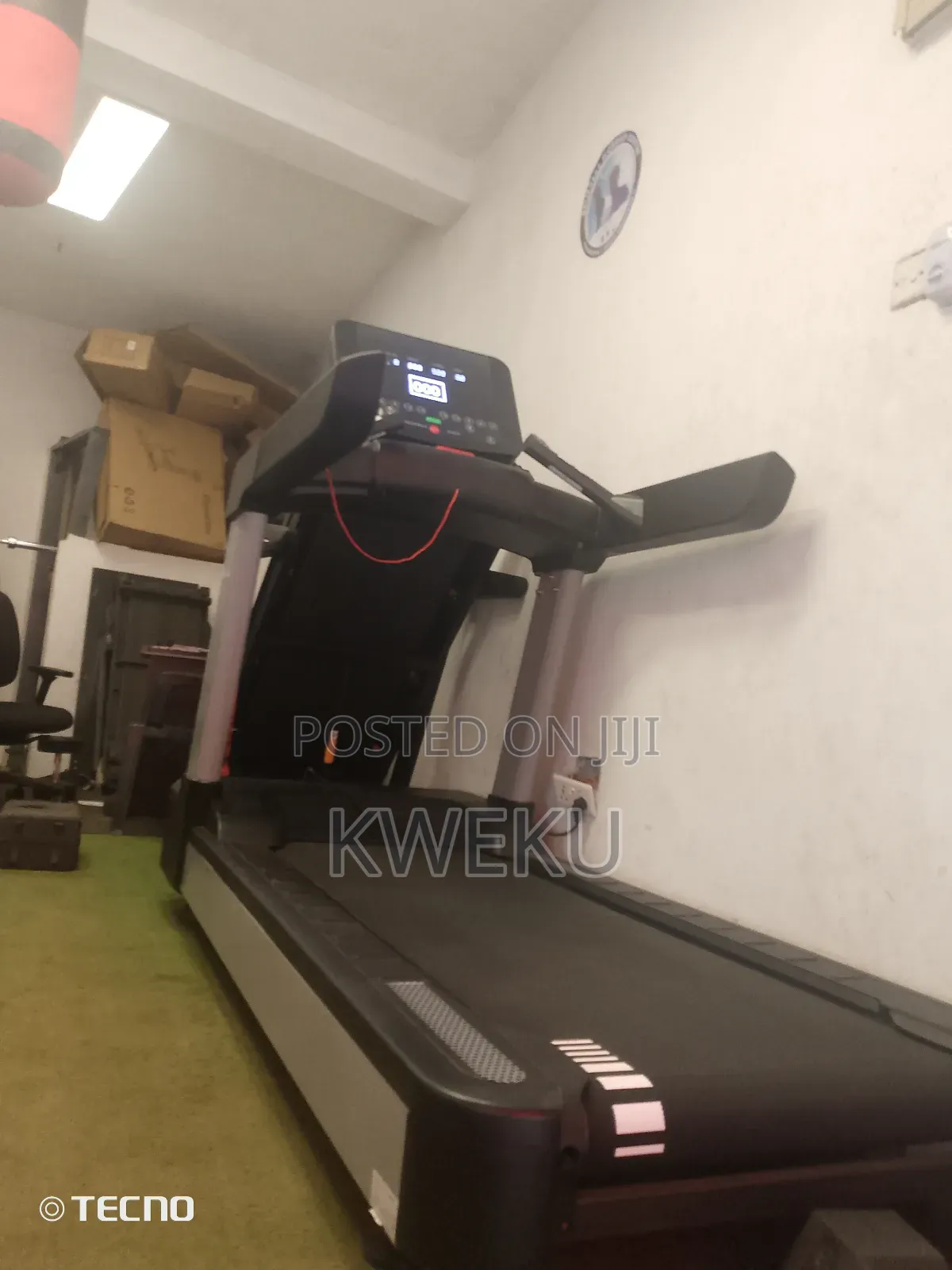 Commercial Treadmill 220kg Weight Capacity