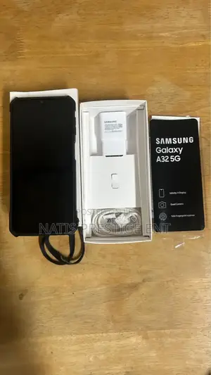 New Samsung Galaxy A32 64 GB Black