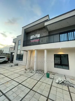 4 Bedroom Executive House for Sale