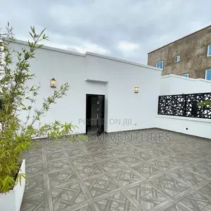 5bdrm House in Charclem Ventures, Accra Metropolitan for sale