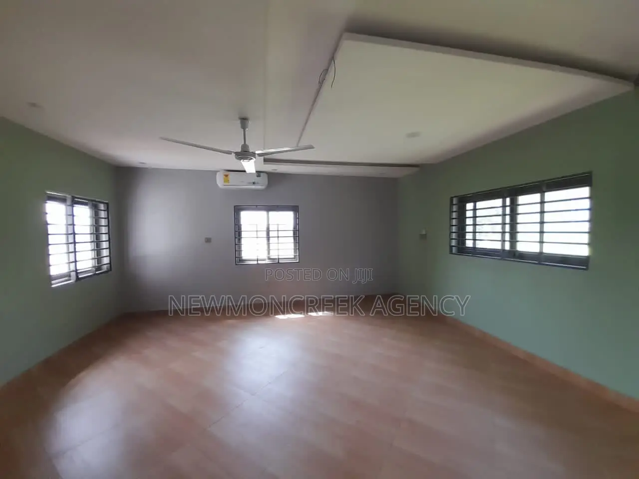 6bdrm Duplex in Haatso,Gimpa Rd., Accra Metropolitan for sale
