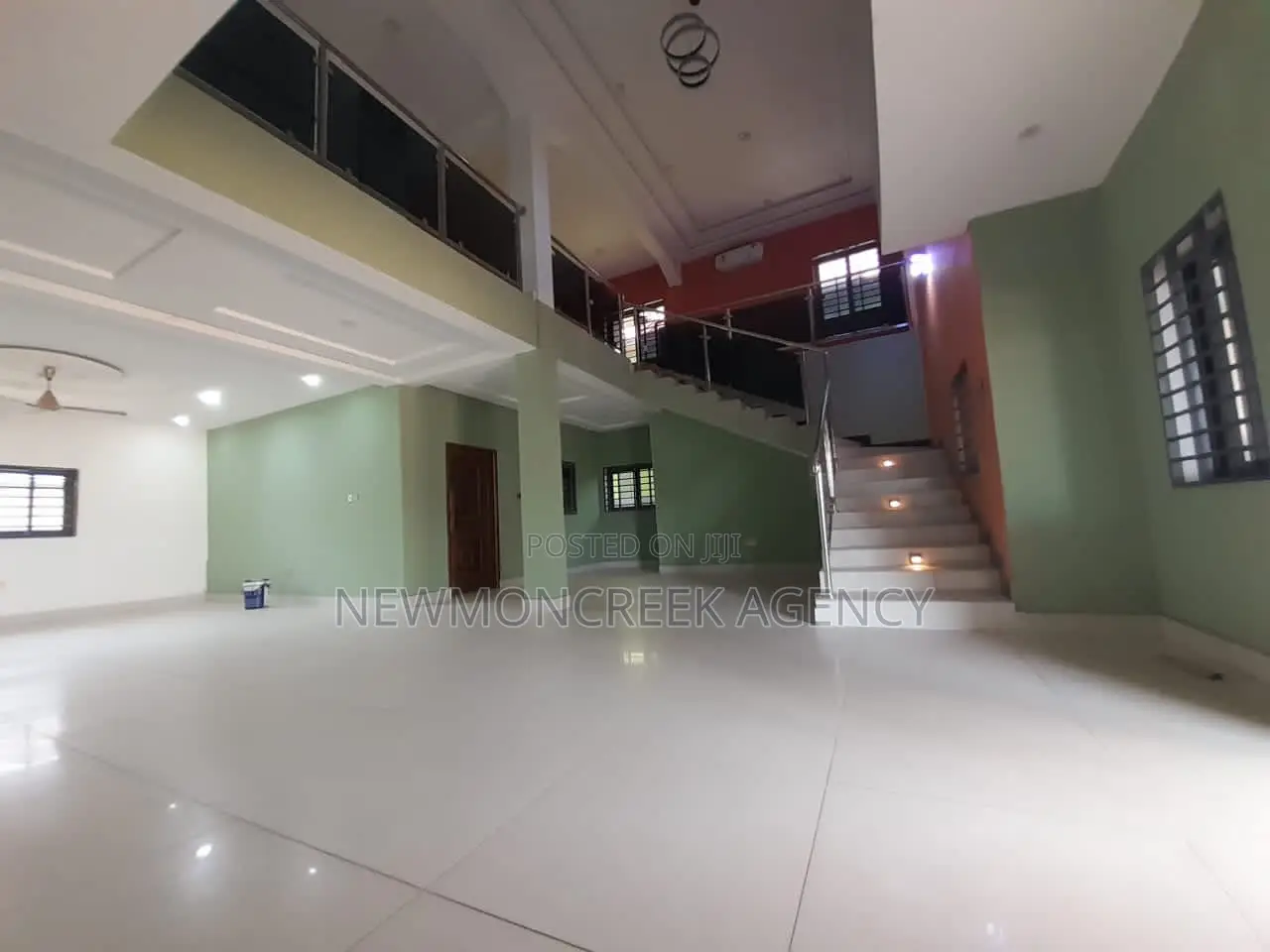6bdrm Duplex in Haatso,Gimpa Rd., Accra Metropolitan for sale
