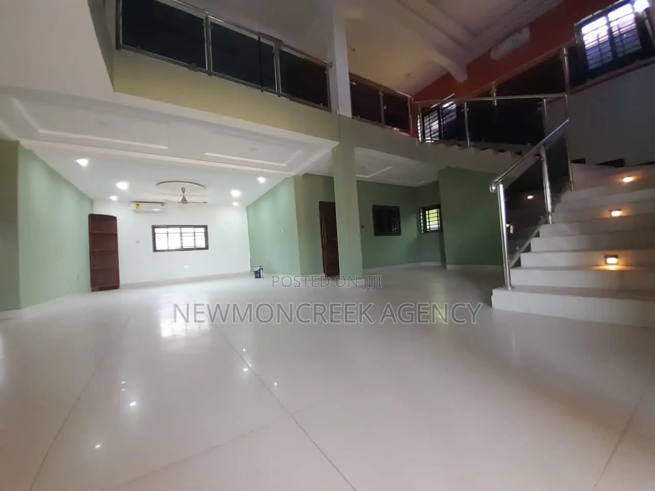 6bdrm Duplex in Haatso,Gimpa Rd., Accra Metropolitan for sale