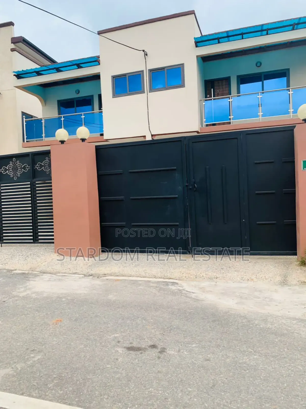3bdrm Duplex in Oyarifa for rent