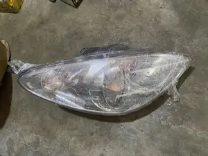 Hyundai I10 Headlight