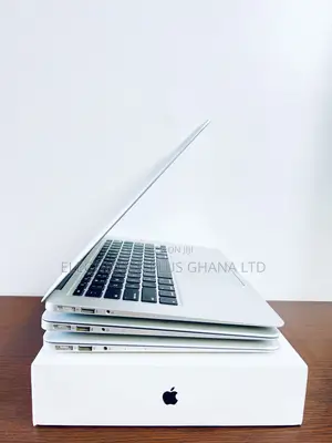 Laptop Apple MacBook Air 2015 8GB Intel Core i5 SSD 256GB