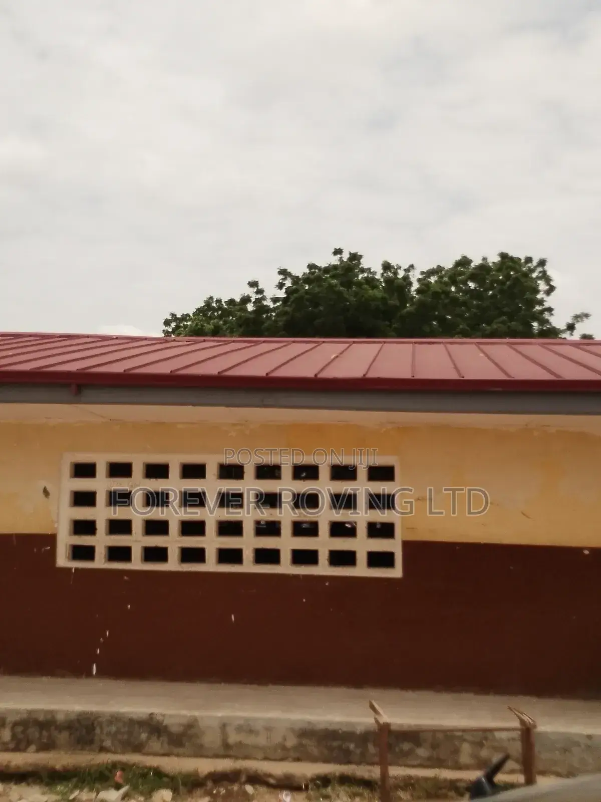 Modern Self Locking Roofing Ongoing at Akatamanso School