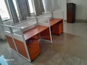 Four in One Work Station for Office
