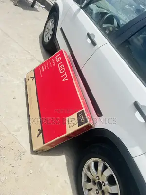 Quality Sleek Slim FHD Satellite Image 43”LP5000