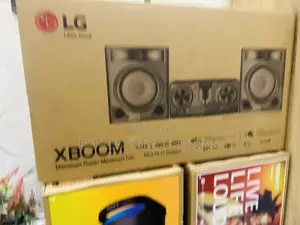 Speaker Home Theater LG CJ44 Black
