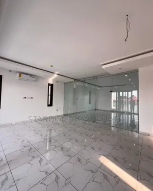 4bdrm Duplex in Adjiriganor for sale