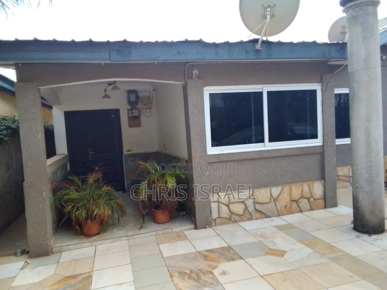 2bdrm House in Danfa Police Station for sale