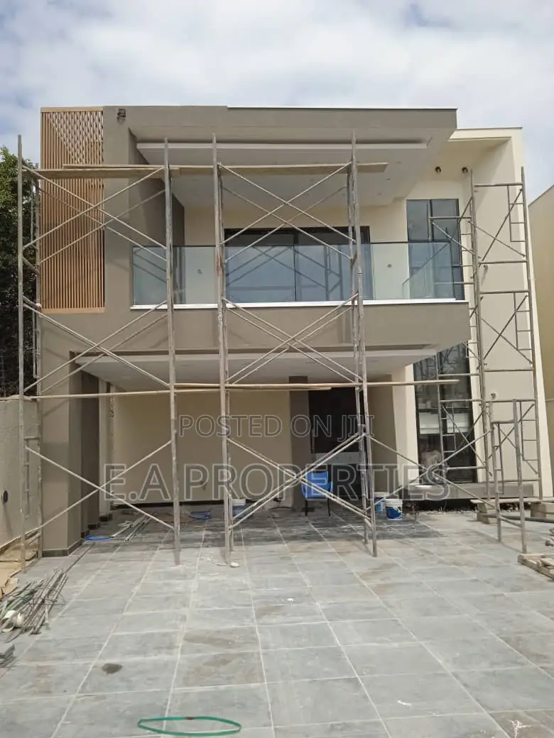 4bdrm House in E A Properties, Boundary Road Area for sale