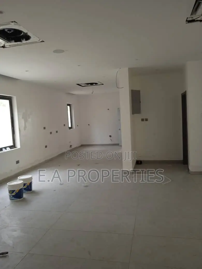 4bdrm House in E A Properties, Boundary Road Area for sale