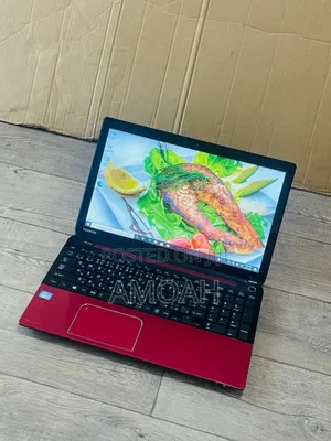 Laptop Toshiba Satellite L50 8GB Intel Core I7 HDD 1T