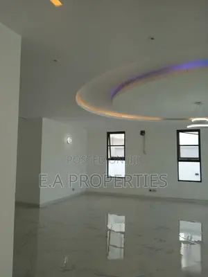 4bdrm House in E A Properties, American House for sale