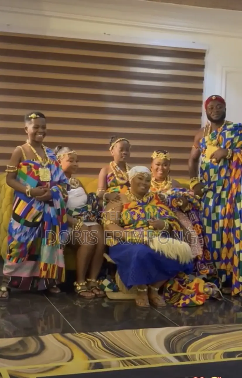 Bride,Groom and Family Traditional Styling