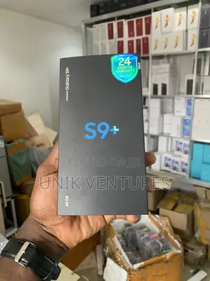 New Samsung Galaxy S9 Plus 64 GB Black