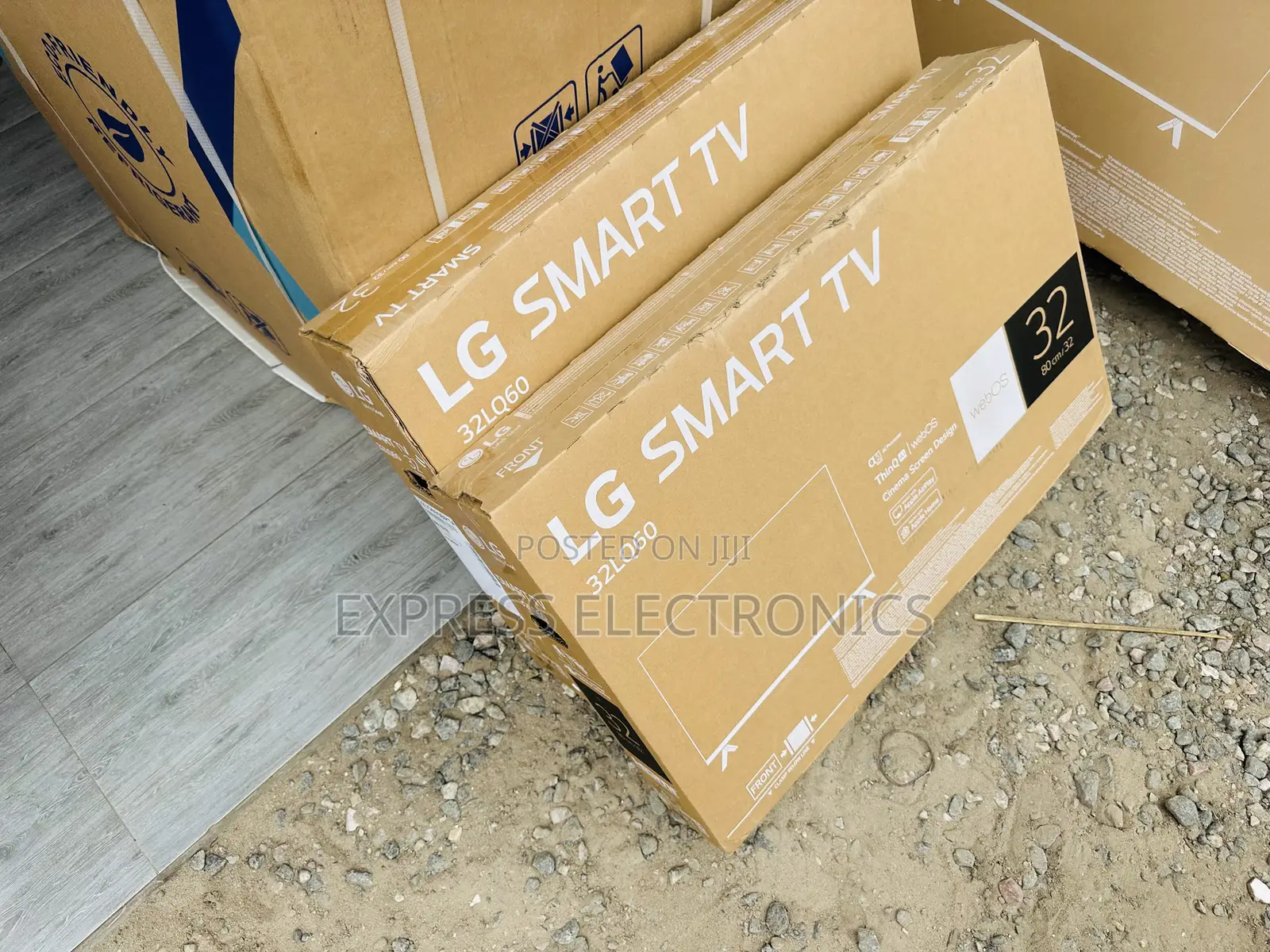 High Contrast FHD Smart Lg 32”LQ60