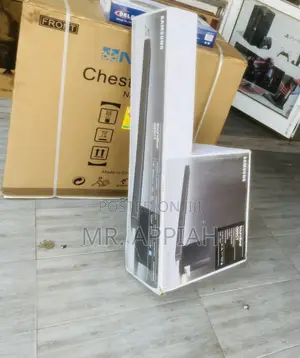 Unique Design Samsung Q59CT 5.1ch Sound Bar System.