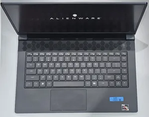 Laptop Dell Alienware M15 R7 16GB AMD Ryzen 9 SSD 1T