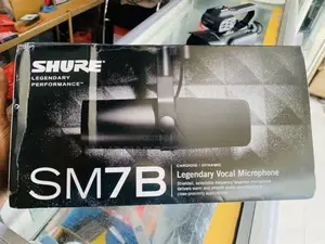 Sealed In Box Shure SM7B Dynamic Vocal Microphone(Black).