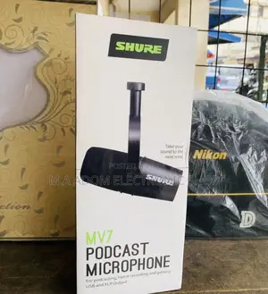 Shure MV7 USB Microphone For Podcasting, Recording(Black).