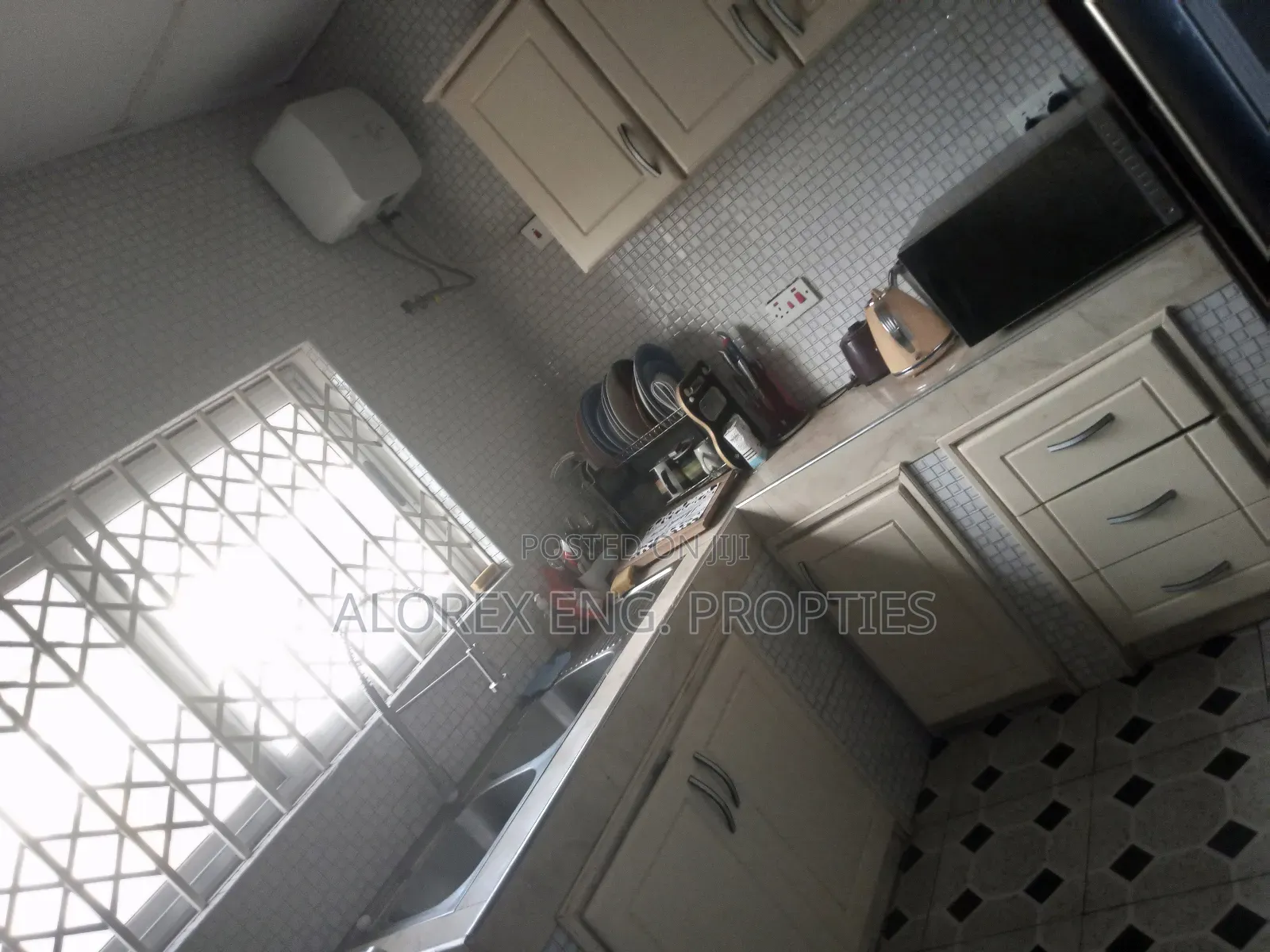 Furnished 2bdrm House in Oyarifa for rent