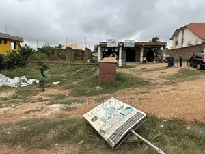 One Plot for Sale at Sokoban,Ampabame Main Road.