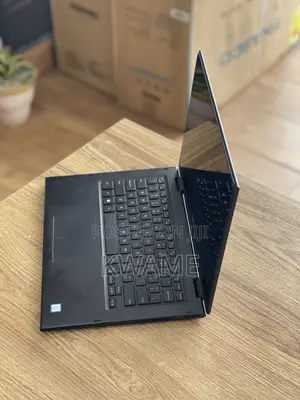 Laptop Dell Latitude 3390 8GB Intel Core I5 SSD 512GB