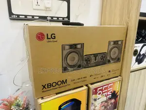 Very Cool Sleek Speaker LG CJ44 Bluetooth