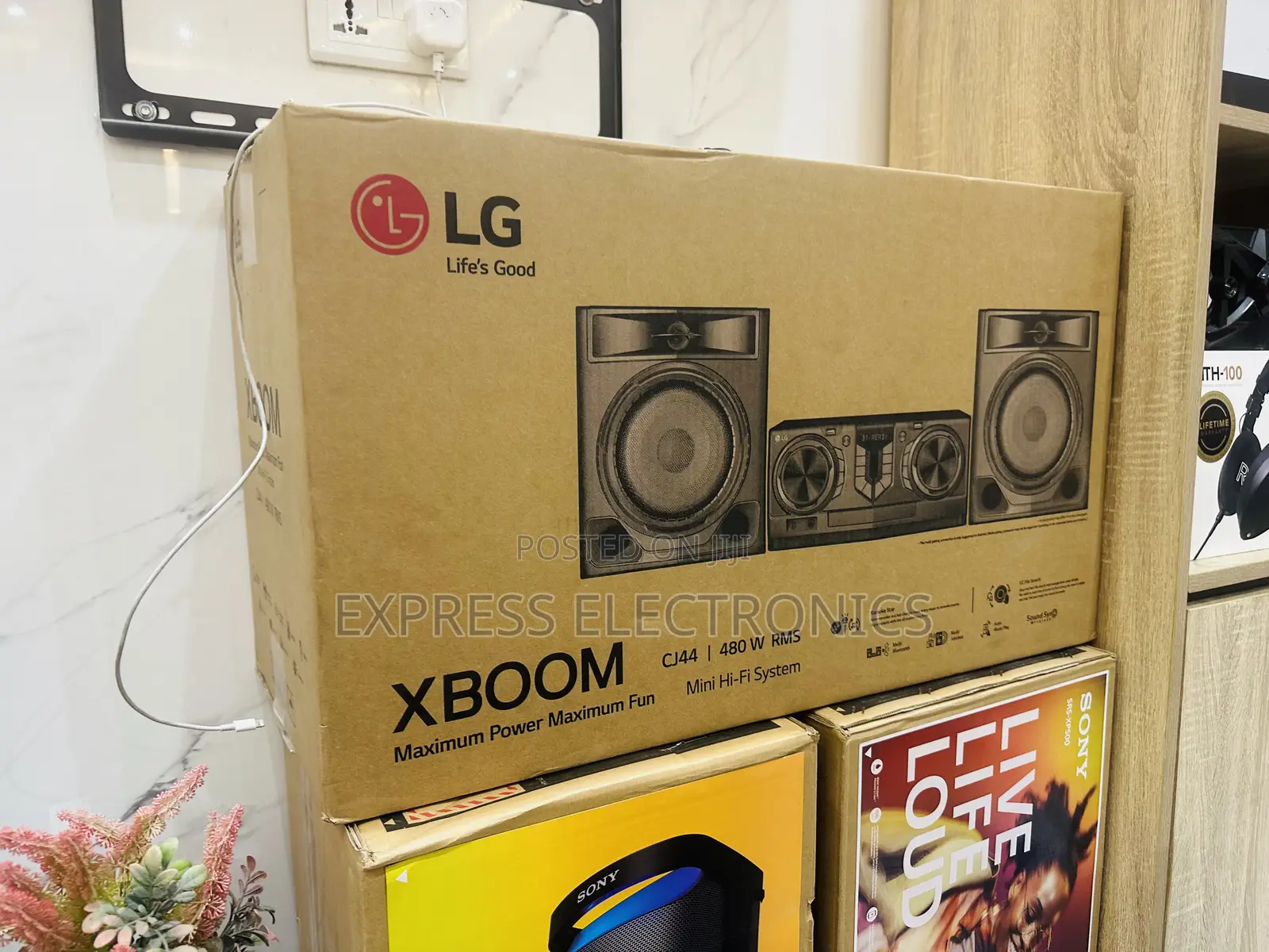 Wireless Bluetooth Speaker LG CJ44