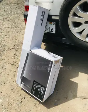 Authentic Samsung Q59CT Qled Blurry Sound Bar System.