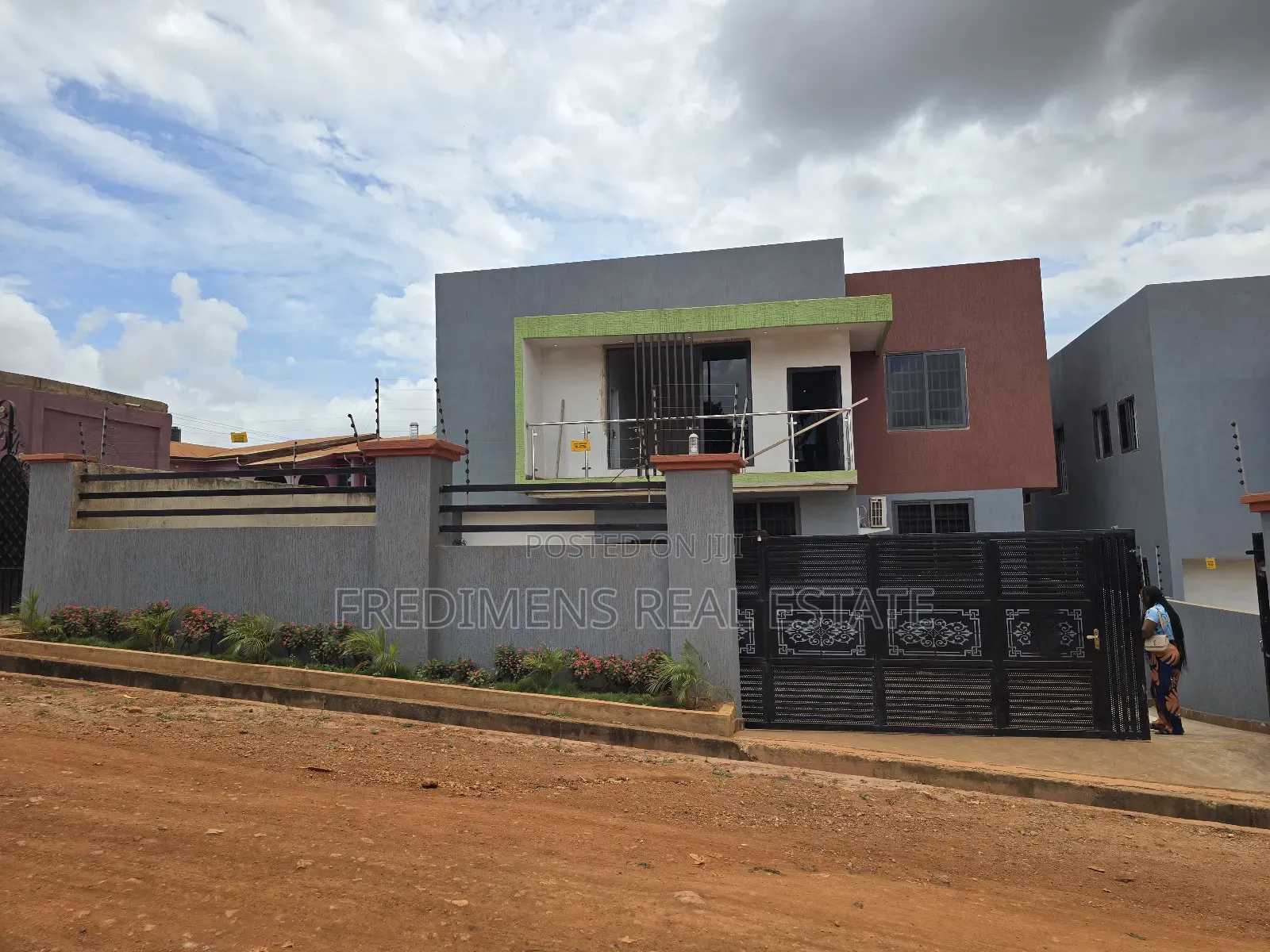 4bdrm House in Fredimens Real, Kumasi Metropolitan for sale