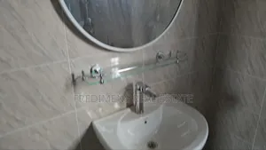 4bdrm House in Fredimens Real, Kumasi Metropolitan for sale
