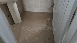 4bdrm House in Fredimens Real, Kumasi Metropolitan for sale
